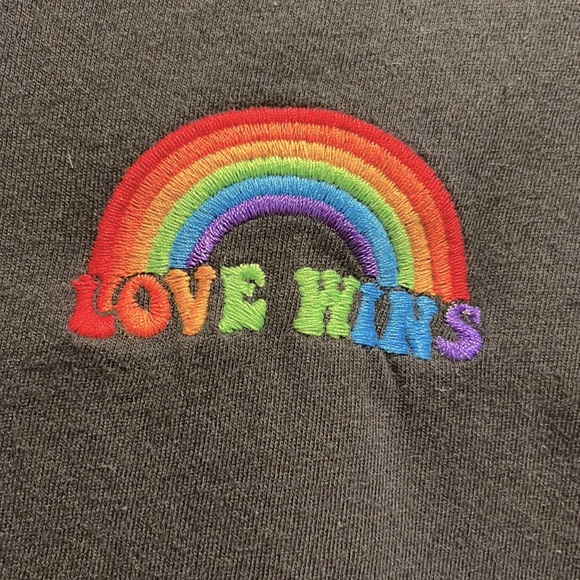 Women’s S/S T-Shirt - Picture 2 of 4